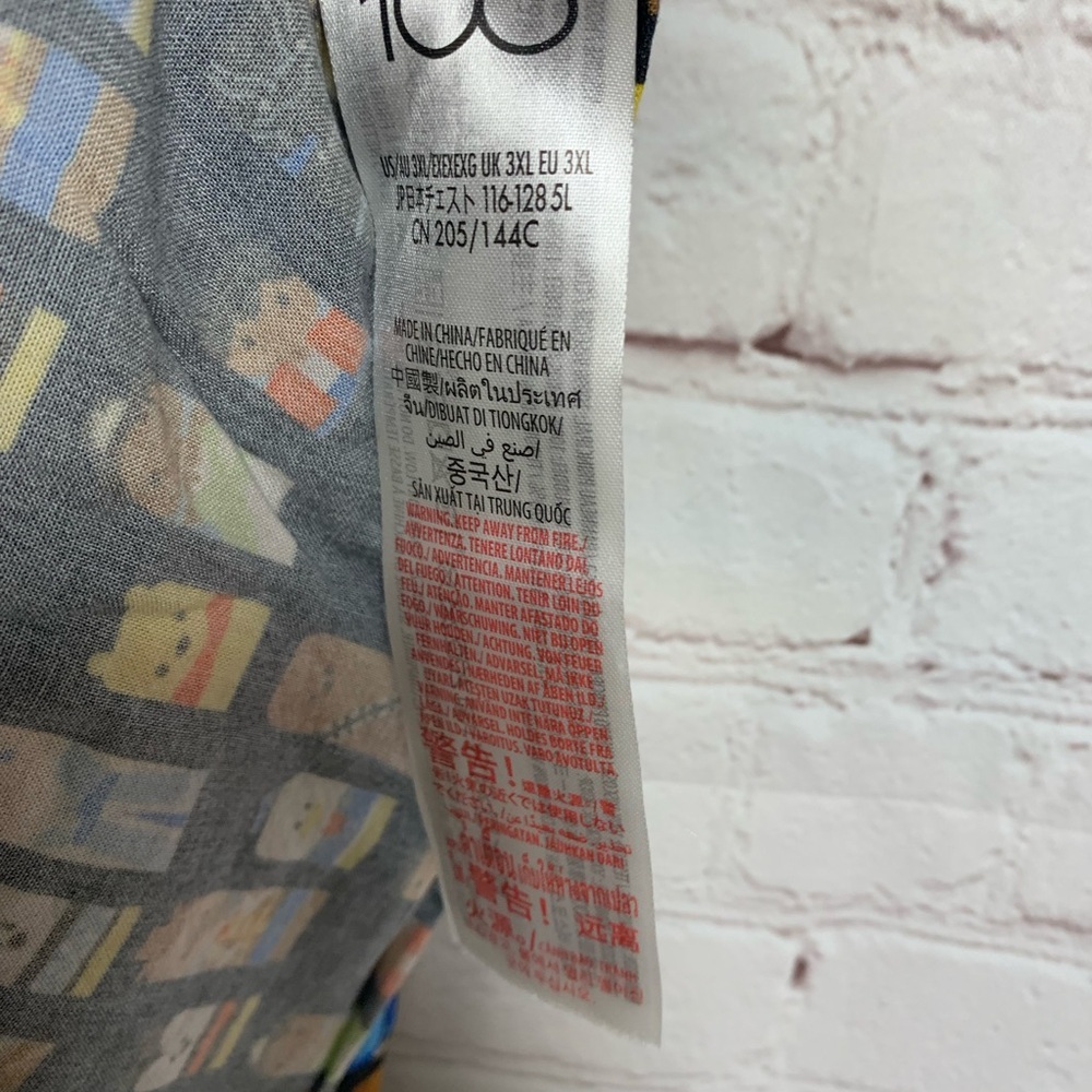 Disney 100 Anniversary Celebration Characters Camp Shirt Size 3X - Picture 3 of 6
